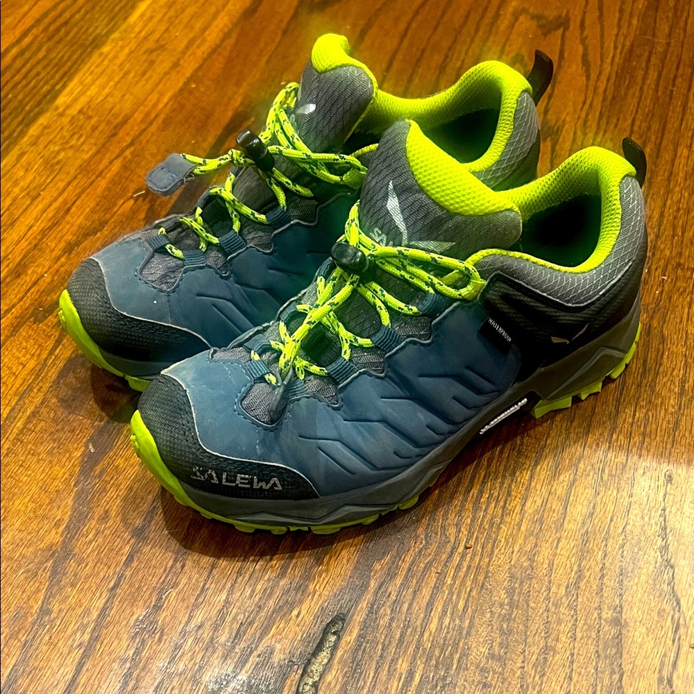MTN Trainer Waterproof Hiking Shoe - Kids size 1